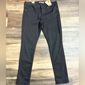 Levi’s skinny‎ jeans size 31/30